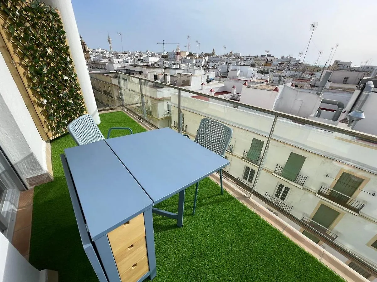 Апартаменты Skyline - Loft With Private Terrace And Breathtaking Views! Кадис